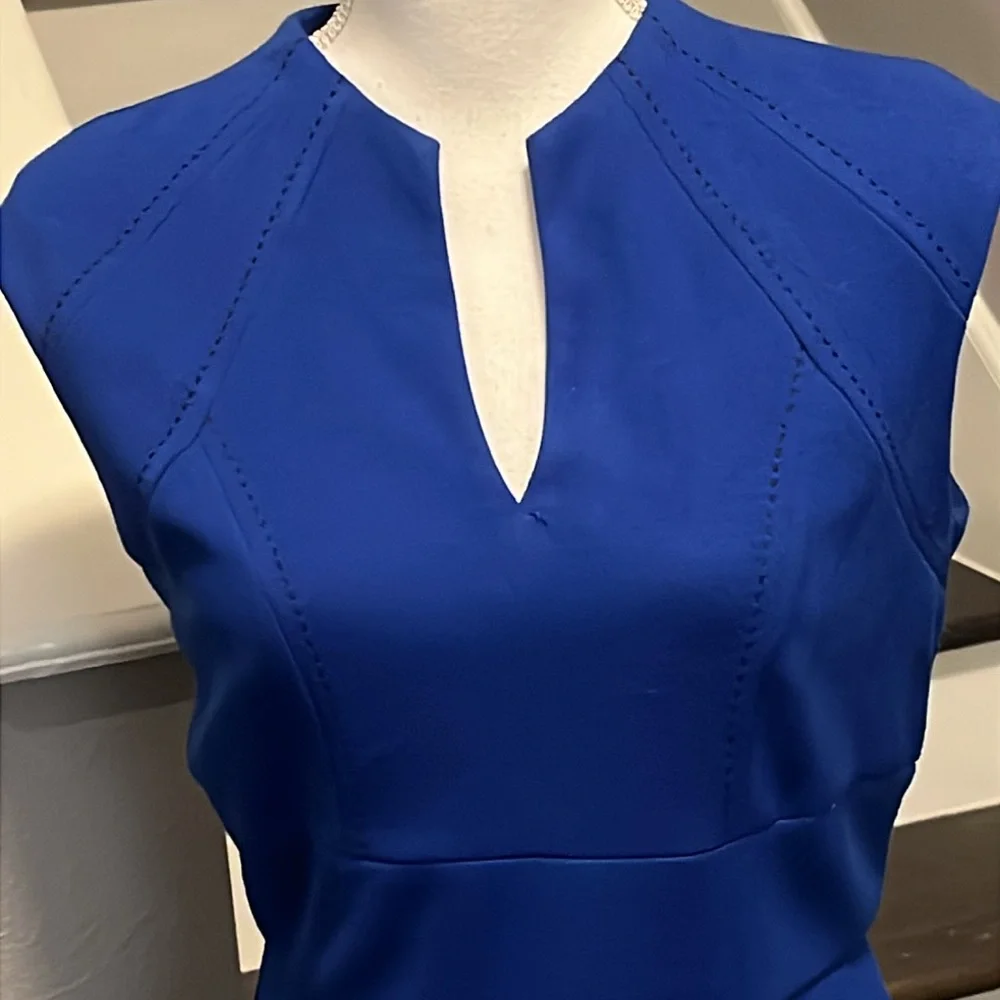 Sangria Royal Blue Sheath Dress V-neck Sleeveless 10P Top Stitching Details. - Picture 2 of 16